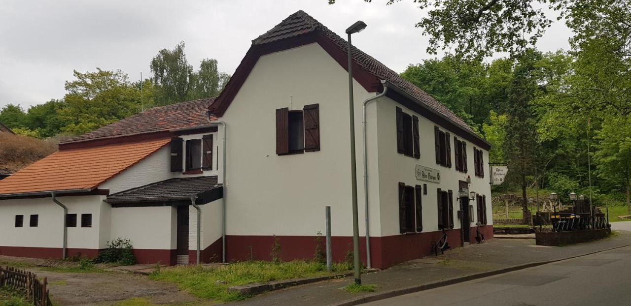 Hotel Altes Fahrhaus Duisburg Luaran gambar